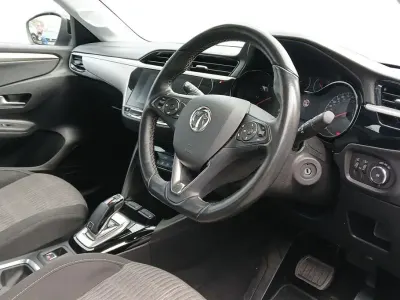 Używany Vauxhall Corsa Edition 100 KM (73 kW) 2022 Szary Hatchback