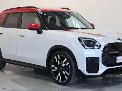 Used Mini Countryman Sport 215 HP (158 kW) 2025 White SUV