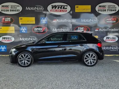 Usado Audi A1 Sportback S-Line 110 HP (80 kW) 2022 Preto Citadino