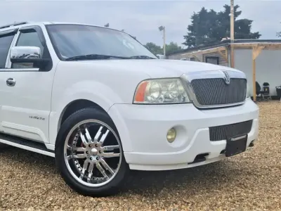 Used Lincoln Navigator 2021 White SUV