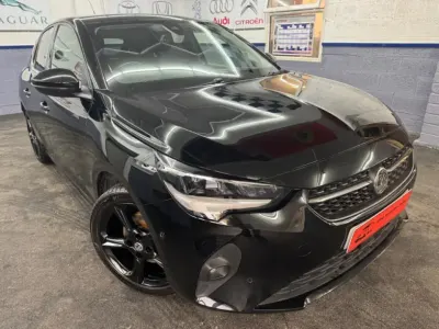 Używany Vauxhall Corsa Elite 100 KM (73 kW) 2020 Czarny Hatchback