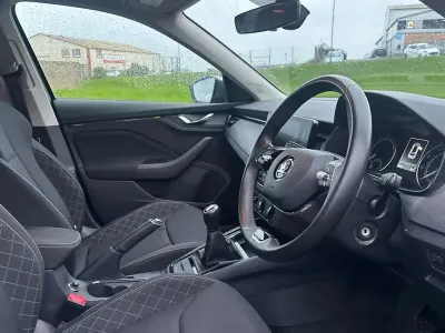 Gebraucht Skoda Kamiq SE 110 PS (80 kW) 2022 Grau SUV