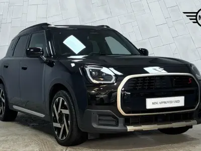 Used Mini Countryman 215 HP (158 kW) 2025 Black SUV