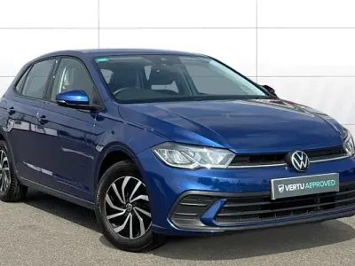 Used VW Polo Life 95 HP (69 kW) 2023 Blue Hatchback