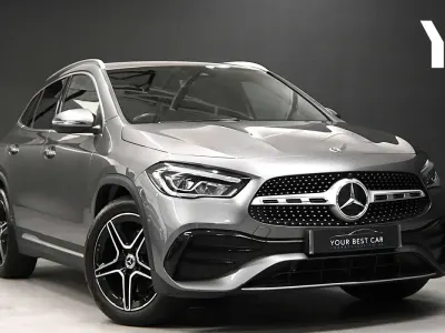Usado Mercedes GLA200 Executive 163 HP (119 kW) 2023 Cinzento SUV