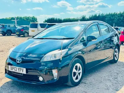 Used Toyota Prius 136 HP (100 kW) 2013 Black Hatchback