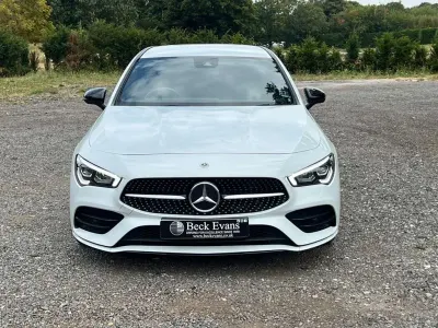 Used Mercedes CLA180 Shooting Brake Executive 136 HP (100 kW) 2022 White Estate