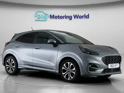 Usado Ford Puma ST-Line 125 HP (91 kW) 2021 Prateado SUV
