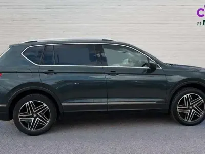 Used Seat Tarraco 4Drive 150 HP (110 kW) 2019 Green SUV