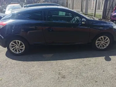 Używany Renault Mégane Dynamique 110 KM (80 kW) 2012 Coupe