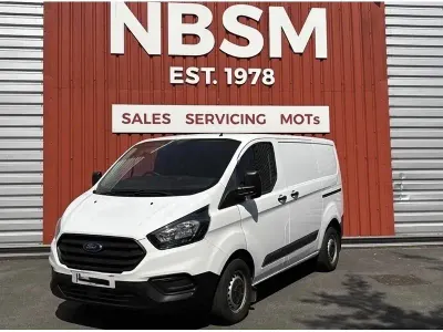 Used Ford Transit Custom 105 HP (77 kW) 2019 White Van