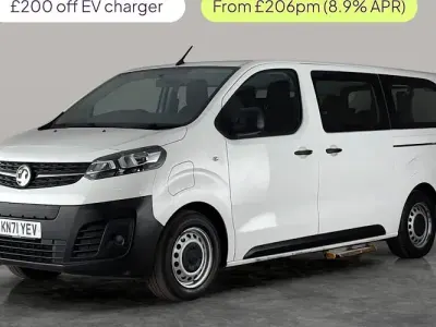 Used Vauxhall Vivaro 100 kW (136 HP) 2023 MPV