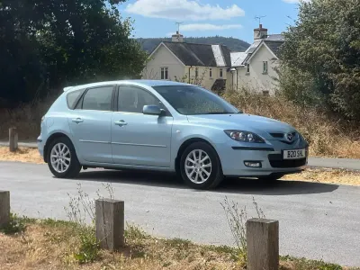 Used Mazda 3 Takara 105 HP (77 kW) 2008 Blue Hatchback