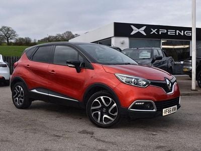 Used Renault Captur Dynamique 120 HP (88 kW) 2017 Red/black SUV