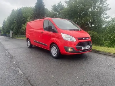 Used Ford Transit Custom Trend 130 HP (95 kW) 2017 Red Van