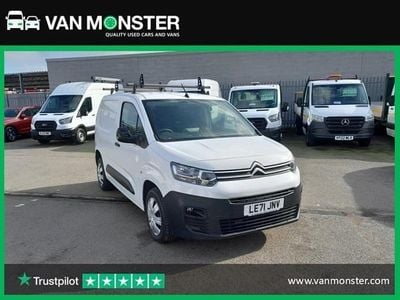 Used Citroën Berlingo 100 HP (73 kW) 2022 White MPV