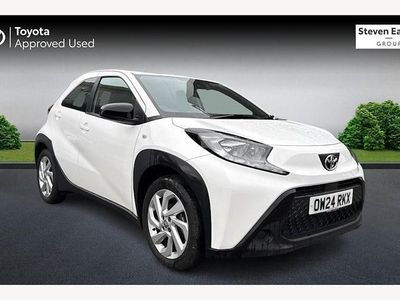 New Toyota Aygo X PURE 72 HP (52 kW) 2025 SUV