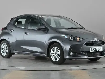 Używany Mazda 2 116 KM (85 kW) 2022 Szary Hatchback