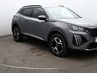 Używany Peugeot 2008 Allure 131 KM (96 kW) 2025 Szary SUV
