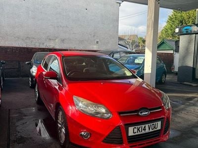 Red Used 2014 Ford Focus Zetec Hatchback | £1,994 (Fair price)