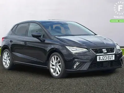 Usado Seat Ibiza FR 2023 Negro Utilitario