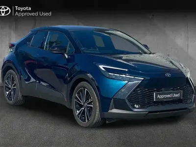 Used Toyota C-HR 140 HP (102 kW) 2025 Midnight teal SUV