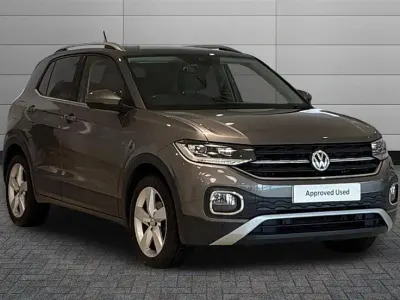Used VW T-Cross SEL 150 HP (110 kW) 2020 Limestone grey SUV
