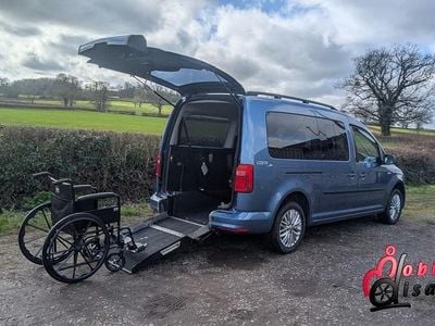 Used VW Caddy Maxi Life Life 102 HP (75 kW) 2019 Blue MPV
