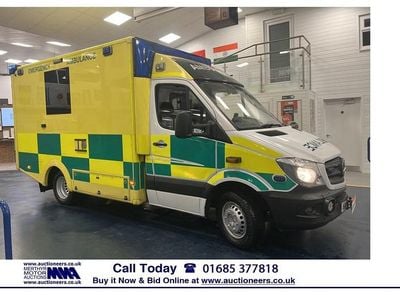 Used Mercedes Sprinter 190 HP (139 kW) 2015 White Van