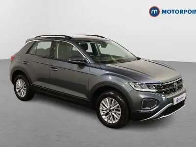 Begagnad VW T-Roc Life 2023 Grå SUV