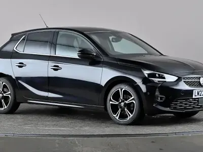 Używany Vauxhall Corsa Ultimate 101 KM (74 kW) 2023 Czarny Hatchback
