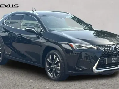 Usado Lexus UX 184 CV (135 kW) 2020 Negro SUV