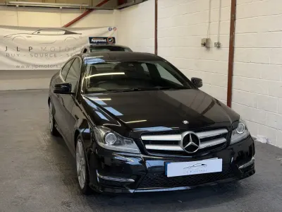 Begagnad Mercedes C180