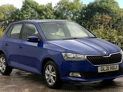 Gebraucht Skoda Fabia SE 44 PS (32 kW) 2021 Blau Kleinwagen