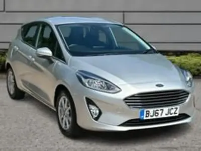 Used Ford Fiesta Zetec 84 HP (61 kW) 2017 Silver Hatchback