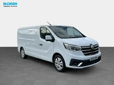 Used Renault Trafic 2024 White MPV