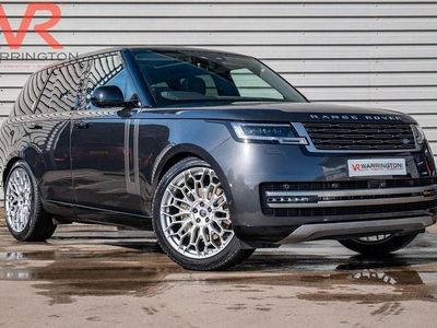 Używany Land Rover Range Rover SE 300 KM (220 kW) 2023 Szary SUV