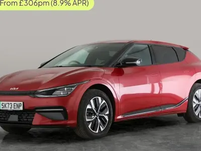 Begagnad Kia EV6 GT-Line 167 kW (228 HK) 2023 Röd SUV