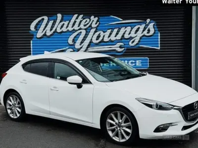 Used Mazda 3 Inclusive 150 HP (110 kW) 2018 White Hatchback