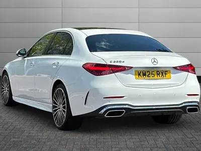 Used Mercedes C220 AMG Line Premium Plus 217 HP (159 kW) 2025 White Sedan