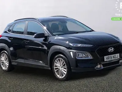 Używany Hyundai Kona SE 120 KM (88 kW) 2019 Czarny SUV