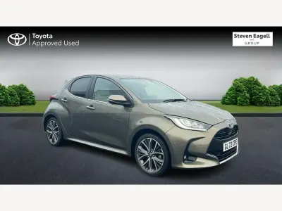 Used Toyota Yaris Hybrid 114 HP (83 kW) 2023 Bronze Hatchback
