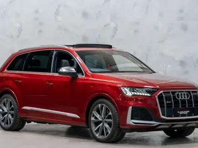 Used Audi SQ7 Comfort 507 HP (372 kW) 2020 Red SUV