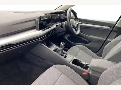 Usado VW Golf VII Life 130 CV (95 kW) 2021 Azul Utilitario