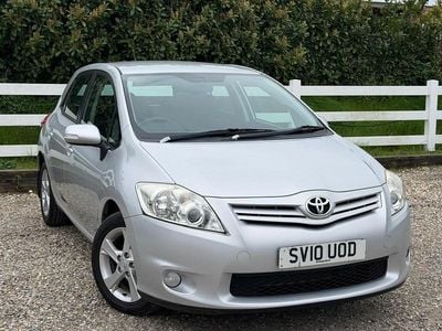 Used Toyota Auris 2010 Silver Hatchback