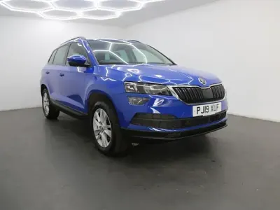 Used Skoda Karoq SE Technology 150 HP (110 kW) 2019 Blue SUV