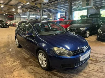 Usado VW Golf VI Match 105 HP (77 kW) 2011 Azul Citadino