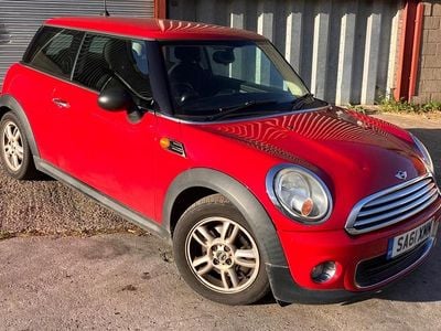 Red Used 2011 Mini ONE Hatch Hatchback | £1,250 (Super price)