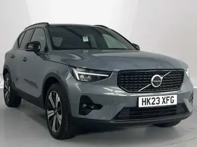 Usado Volvo XC40 Ultimate 262 CV (192 kW) 2023 Gris SUV
