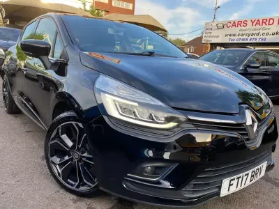 Used Renault Clio Dynamique 120 HP (88 kW) 2017 Black Hatchback